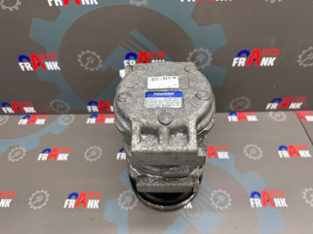 HYUNDAI 977012E500 Компрессор кондиционера в наличии Ужгород