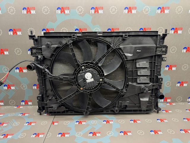 Диффузор радиатора охлаждения в сборе с мотором 9805897480 PEUGEOT