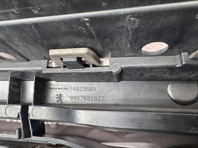 98078737VD PEUGEOT купить в Полтава