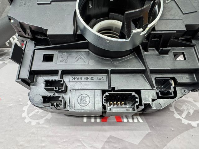 98094487ZD PEUGEOT Правый подрулевой переключатель купить в Чернигов