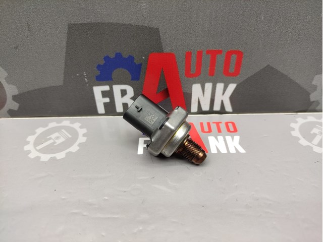 9812191080 PEUGEOT Распределитель топлива (рампа) купить в Кривой Рог
