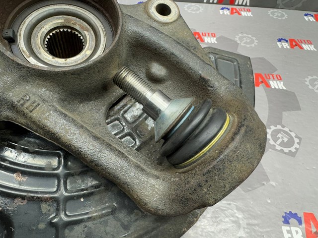 MERCEDES A1643301420 Цапфа (поворотный кулак) передний правый в наличии Хмельницкий