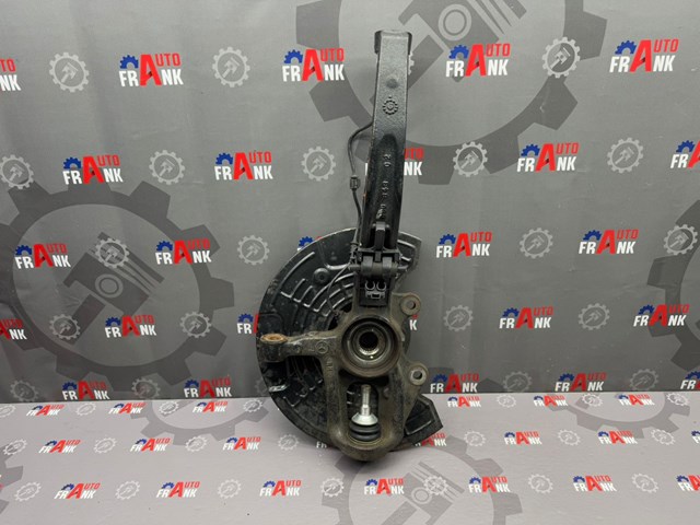 MERCEDES A1643301420 Цапфа передняя правая в наличии Днепр