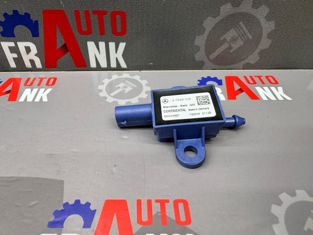 Датчик подушки безопасности A1769051000 MERCEDES