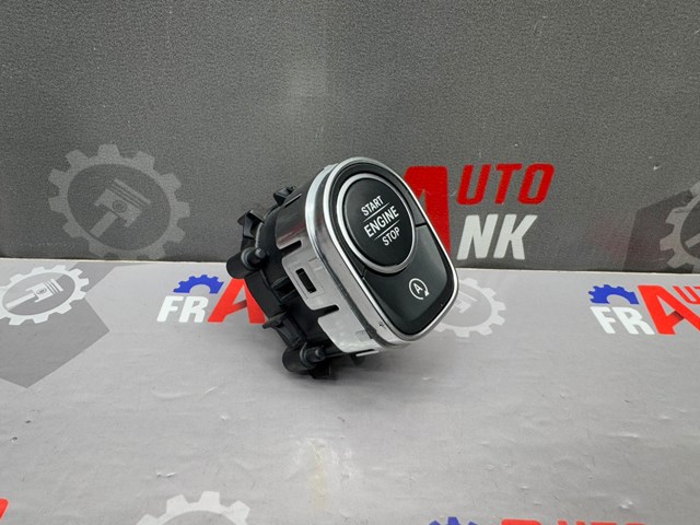 MERCEDES A1779051001 Кнопка запуска двигателя в наличии Кривой Рог