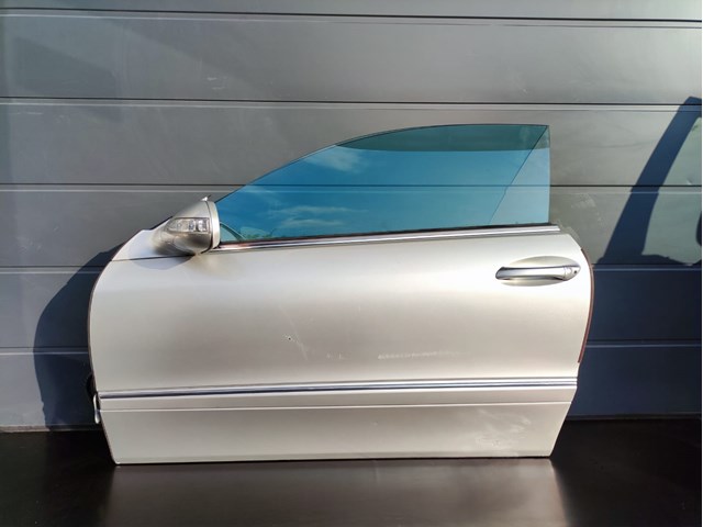 Двери кабины A2097200105 MERCEDES