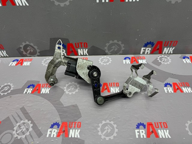 Датчик уровня положения кузова, задний левый A2139051902 MERCEDES