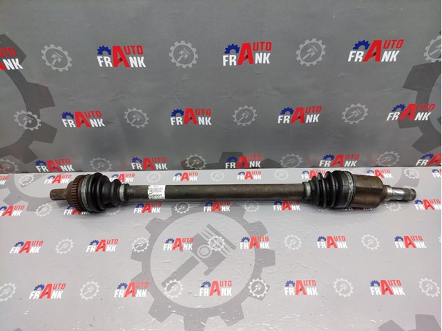 Полуось задняя, правая A4513570601 MERCEDES
