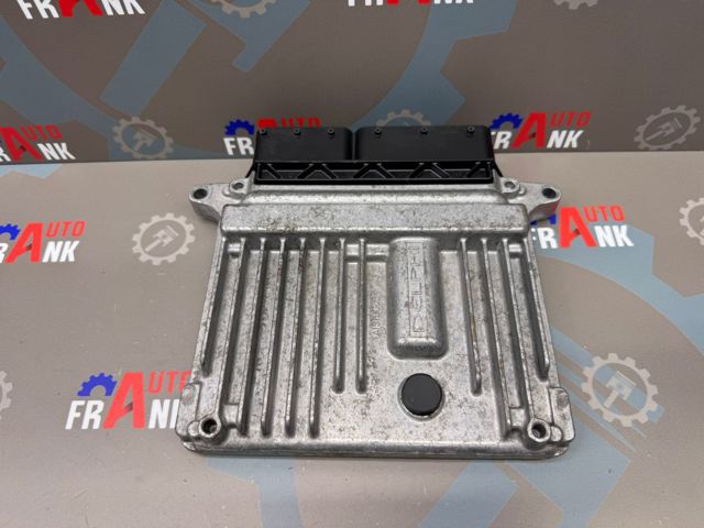 Компьютер двигателя A6461501972 MERCEDES