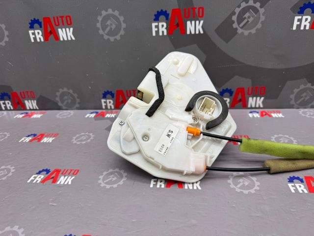 KD5359310 MAZDA Замок водительской двери купить в Украина
