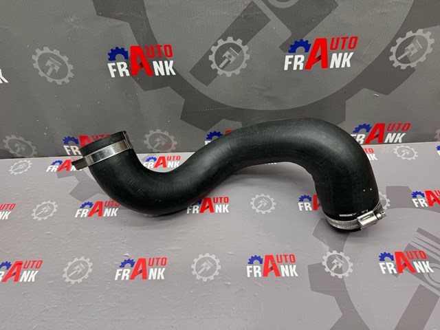 Патрубок интеркуллера PNH500221 LAND ROVER