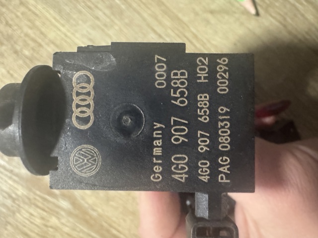 Датчик загрязнения воздуха 4G0907658B VAG