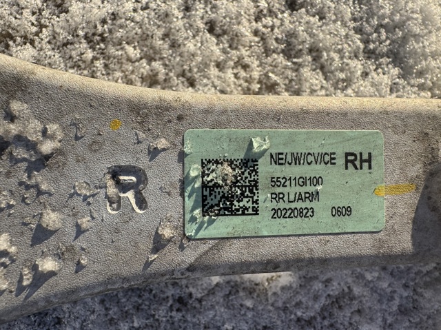 Рычаг задней подвески нижний, правый 55211GI000 HYUNDAI