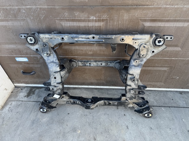 Крабобалка задней подвески 55405CV000 HYUNDAI