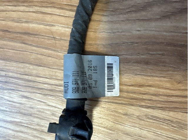 VAG 80B971111 в наличии Черкассы