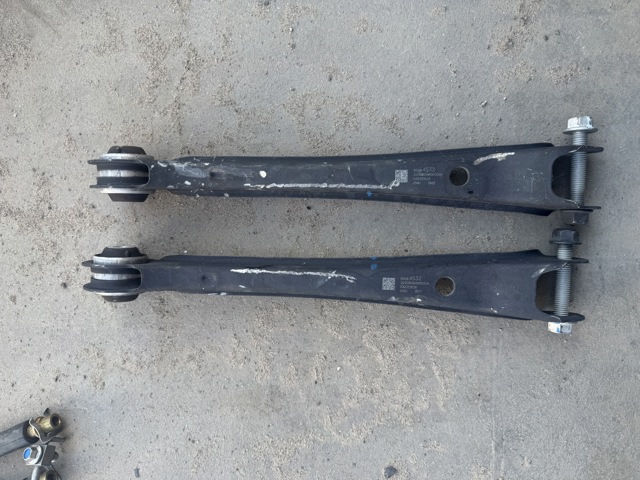 85084532 HONDA Нижний продольный рычаг купить в Киев