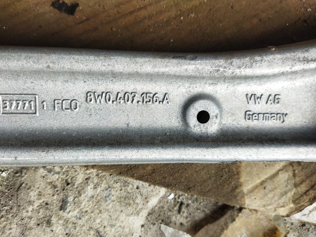 8W0407156A Нижний рычаг купить Чернигов