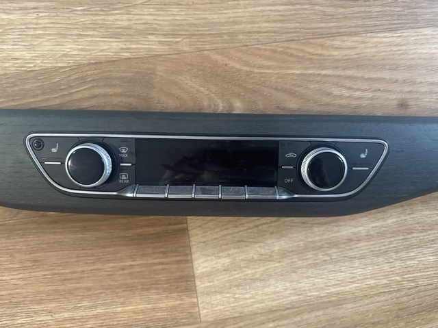 Регулятор вентилятора отопителя 8W0820043AP VAG