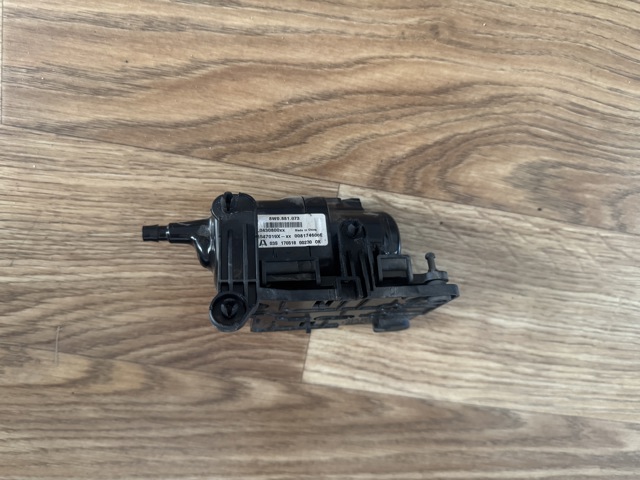 8W0881073 купить Чернигов