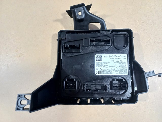 Блок управления комфортом 8W1907064AC VAG