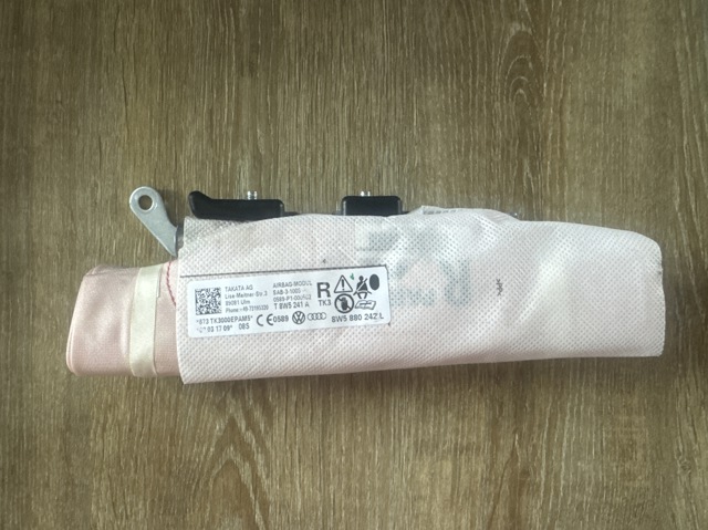 Подушка переднего сиденья 8W5880242L VAG
