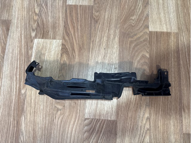 Заглушка жабо боковая 8W6821170C VAG