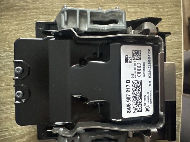 Камера системы обеспечения видимости 8W6907217D VAG