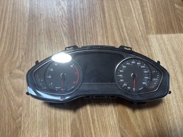 Приборная доска 8W6920870A VAG