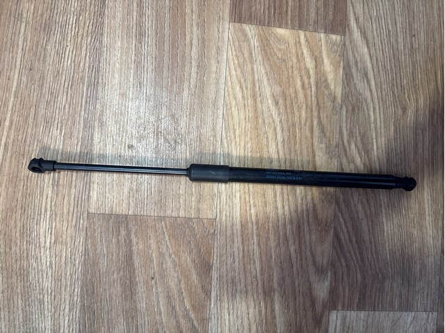 Газовый упор багажника 8W7827552A VAG