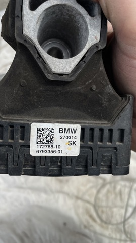 BMW 6887268 Подушка (опора) двигателя правая в наличии Львов