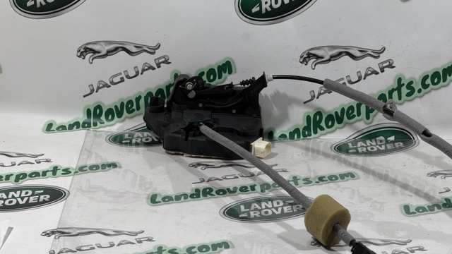 Запор кабины 3H4221813AB LAND ROVER