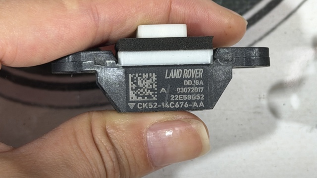 Датчик Эйрбэг передний CK5214C676AA LAND ROVER