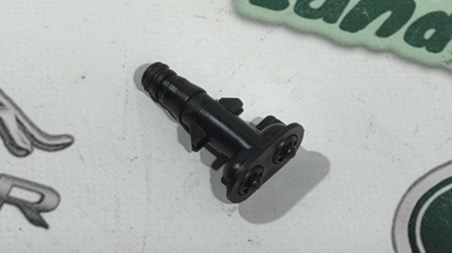 LR010792 LAND ROVER Форсунка омывателя фары передней левой купить в Хмельницкий