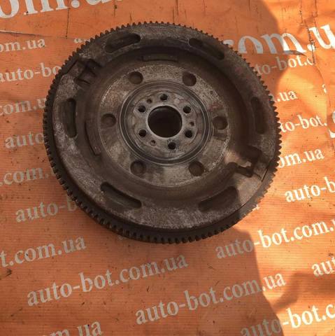 03L105266AG VAG Маховик двигателя купить в Николаев