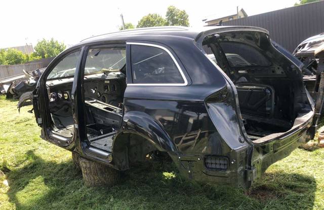 4L0809839 VAG Крыло заднее левое купить в Киев