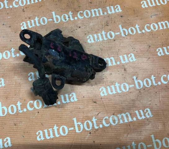 TOYOTA 5351060171 Замок капота в наличии Запорожье