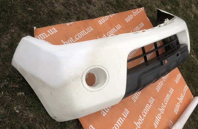 620225X00H NISSAN Передний бампер купить в Ужгород