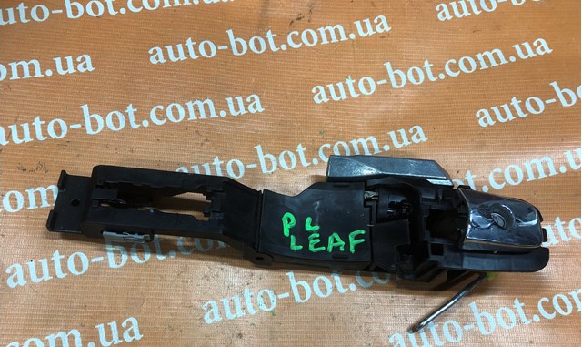 806111AA0A NISSAN Держатель наружной ручки двери передней левой купить в Николаев
