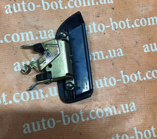 NISSAN 82606EA502 Ручка двери задней наружная правая в наличии Ирпень