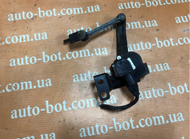 84021AG000 SUBARU Датчик уровня положения кузова передний купить в Черкассы