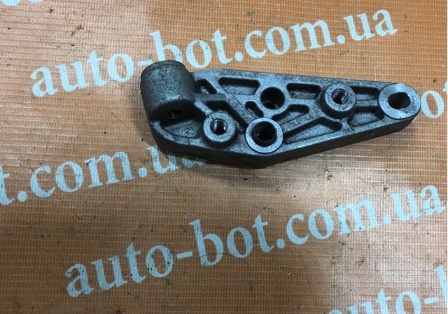 CV6E19D624CA FORD Кронштейн компрессора кондиционера купить в Ирпень