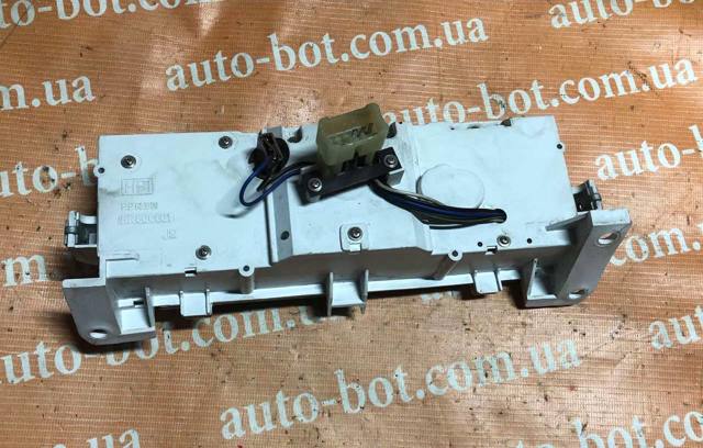 HR806801 HYUNDAI Панель приборов купить в Украина