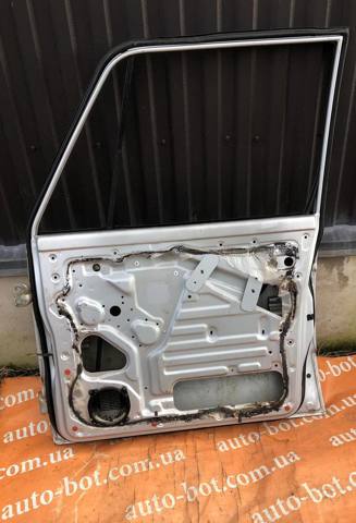 HYUNDAI SM216207E Дверь передняя правая в наличии Винница