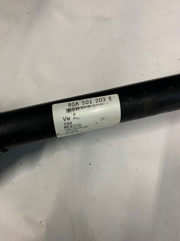VAG 80A501203E Задняя полуось в наличии Полтава