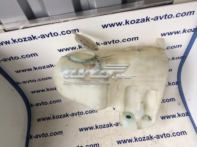 Водяной бачок омывателя фар 9018690020 MERCEDES