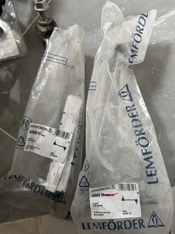 LEMFORDER 4282901 Стойка стабилизатора переднего левая в наличии Николаев