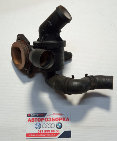 Корпус термостата 03L121111AE VAG