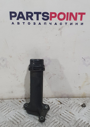 Фланец охлаждающей жидкости 11127810707 BMW