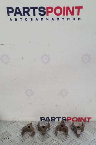 13537809798 BMW Кронштейн крепления форсунки купить в Харьков