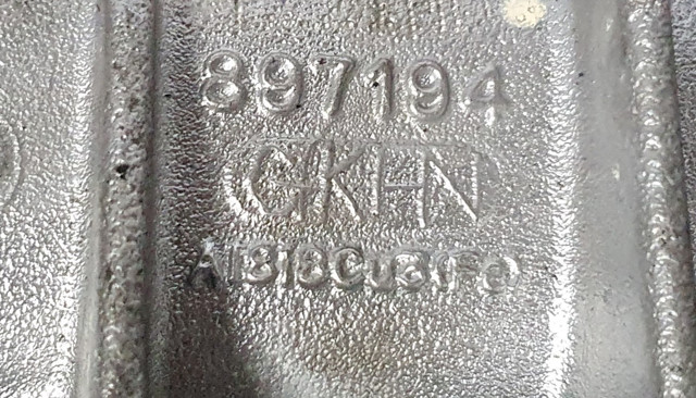 1400300Q1E NISSAN Коллектор впускной купить в Житомир